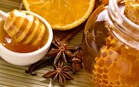 تصویر 3 از قیمت عسل گون درجه یک + خرید باور نکردنی